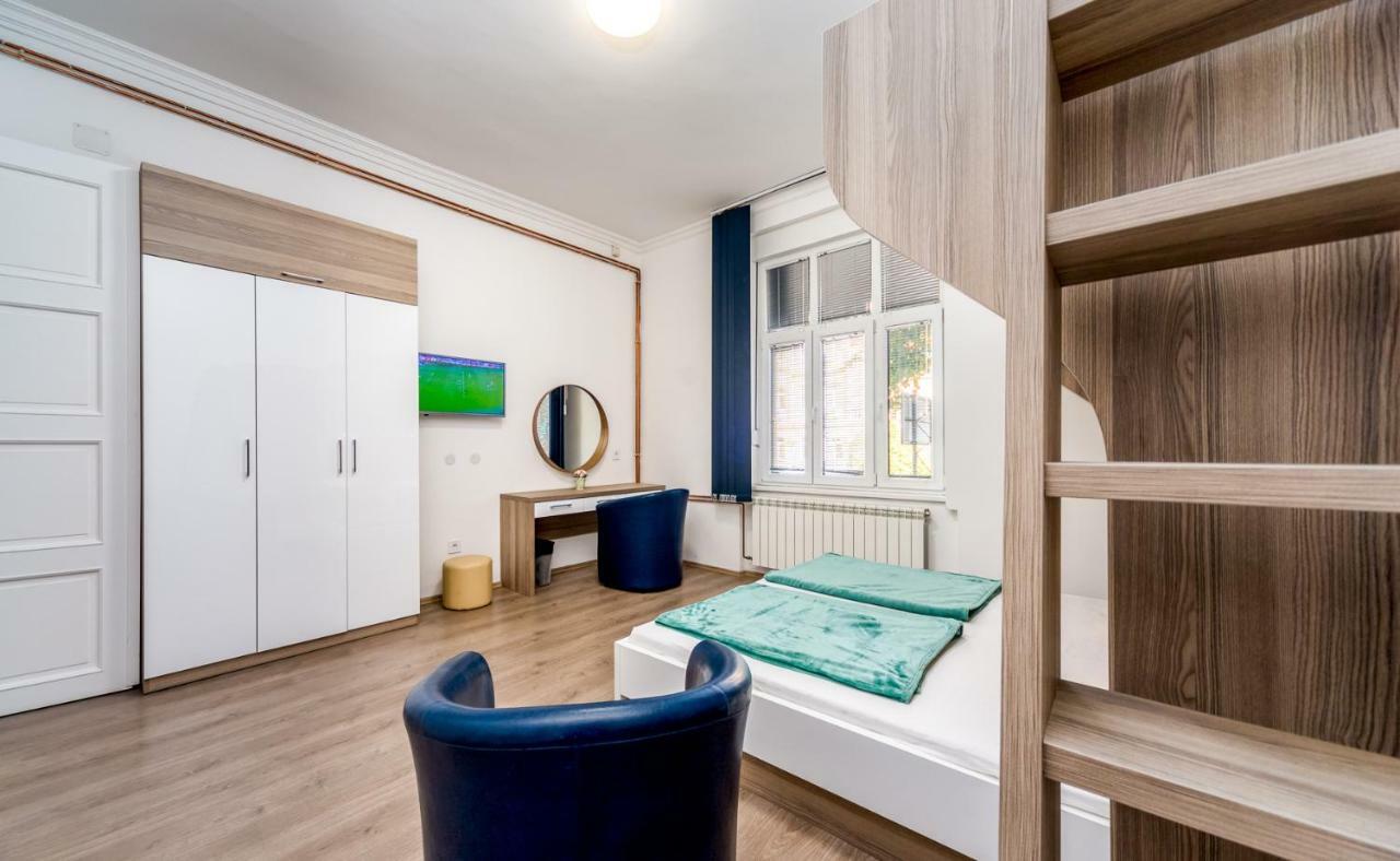 Ikar Apartments Belgrado Exterior foto